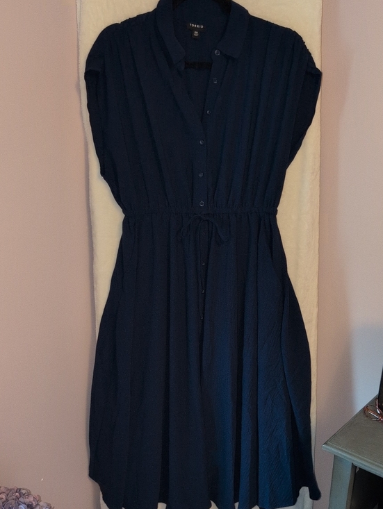 torrid Dresses & Skirts - torrid Navy Button-Front Drawstring Midi Dress